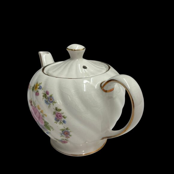 Sadler England Ceramic Teapot With Lid - 7.5" Wide - White With Multicolor Flowe - Picture 9 of 9